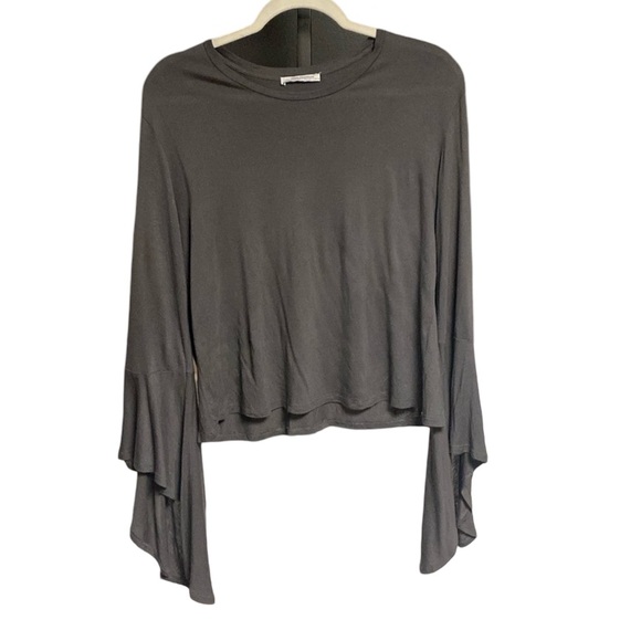 Zara dramatic bell sleeve top size large - Picture 1 of 6